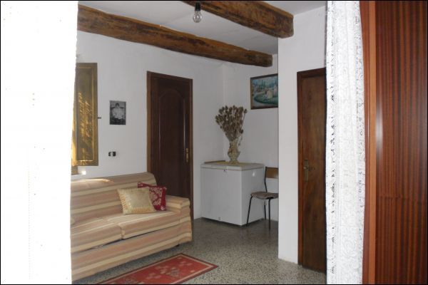 Semindipendente in vendita a Amandola