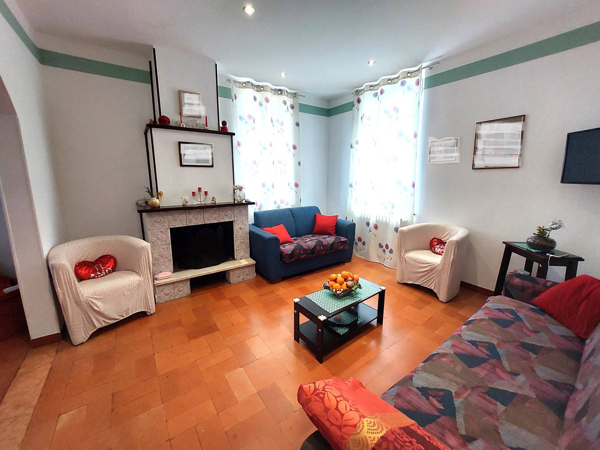 Casa indipendente in vendita a Colli del Tronto, Colli alta