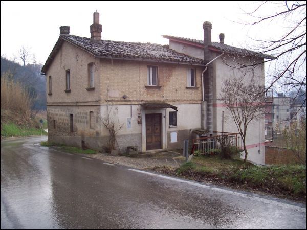 Casa indipendente in vendita a Roccafluvione