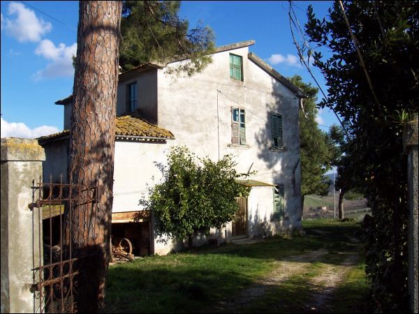 Casa colonica in vendita a Castel di Lama