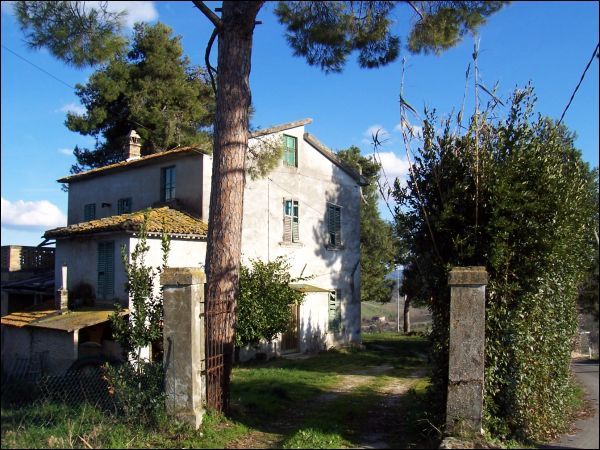 Casa colonica in vendita a Castel di Lama