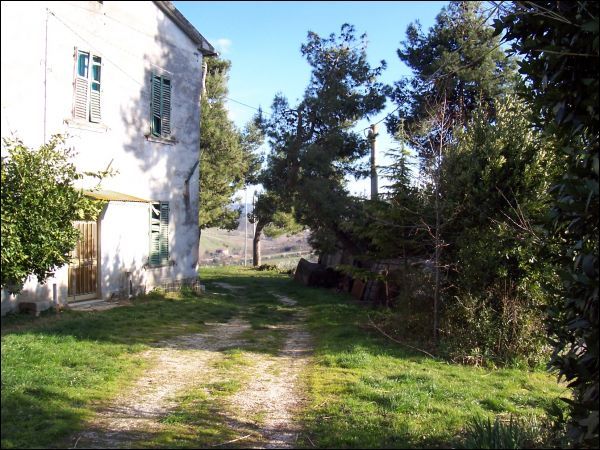 Casa colonica in vendita a Castel di Lama