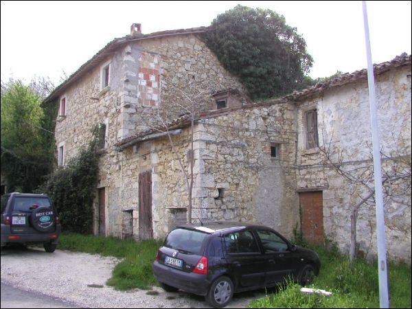 Casa indipendente in vendita a Ascoli Piceno, Lisciano
