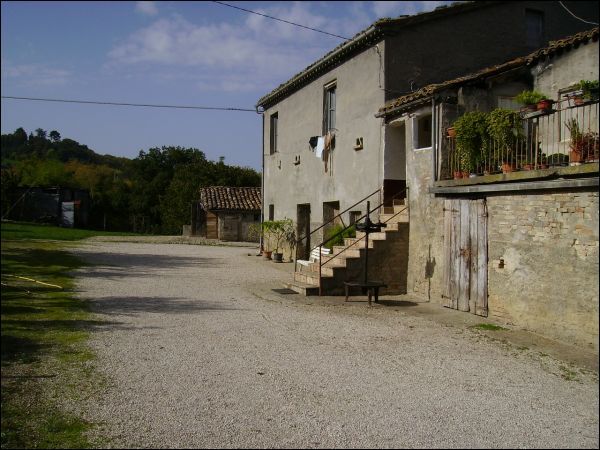 Casa colonica in vendita a Servigliano