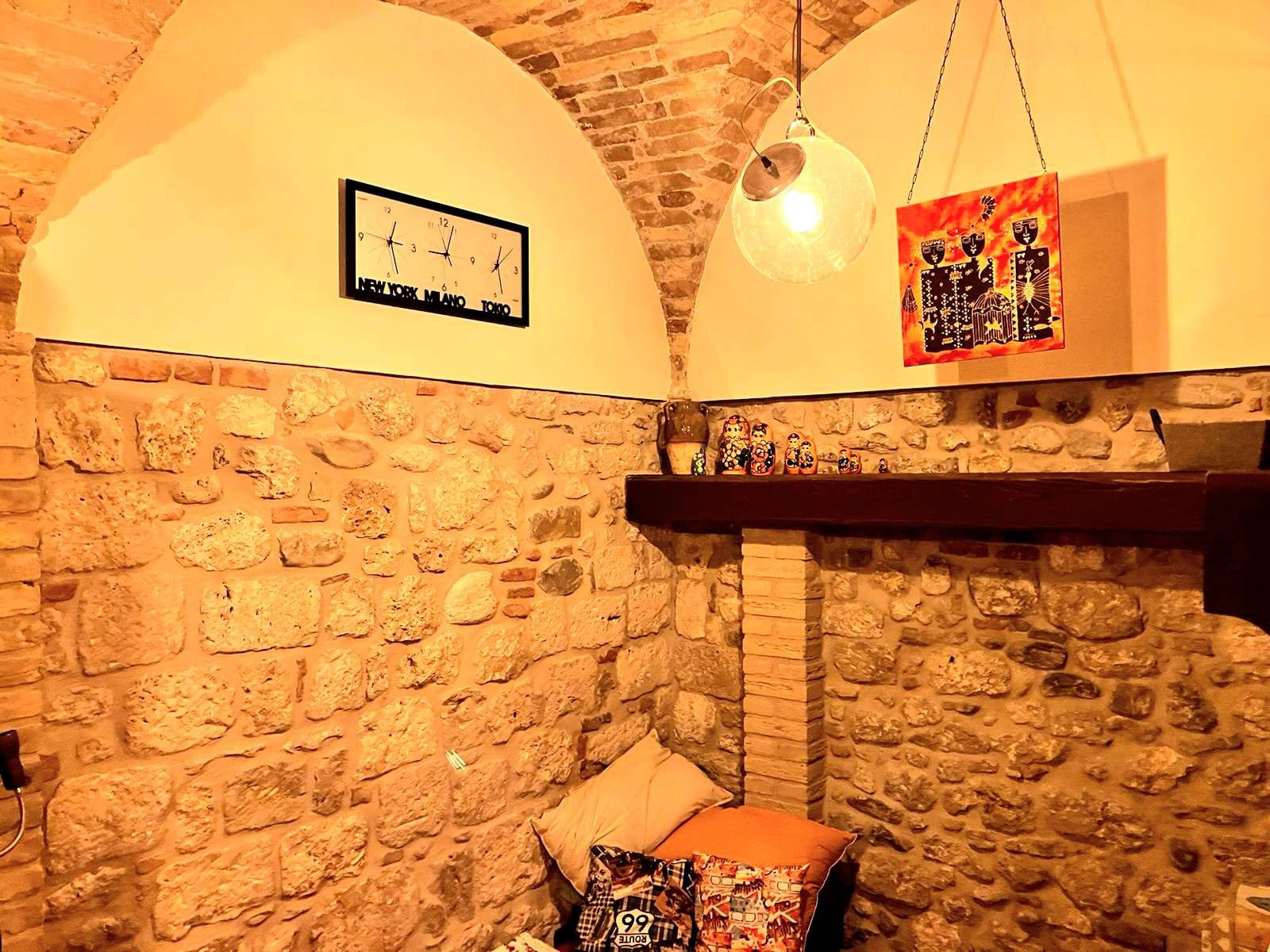 Locale in vendita a Ascoli Piceno, Centro Storico