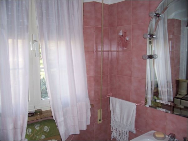 Casa indipendente in vendita a Ascoli Piceno, Monticelli