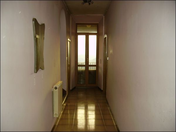 Semindipendente in vendita a Force