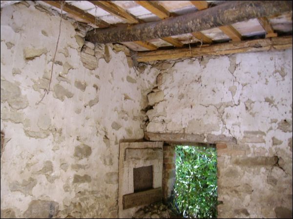 Casa colonica in vendita a Rotella