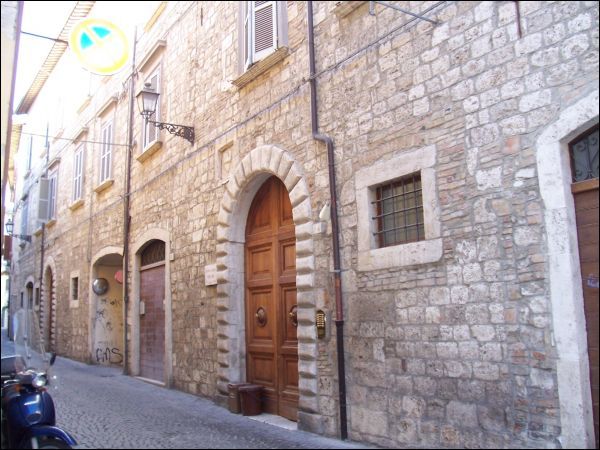 Appartamento in vendita a Ascoli Piceno, Centro Storico