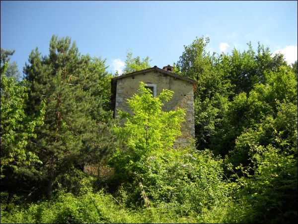 Casa colonica in vendita a Ascoli Piceno, Lisciano