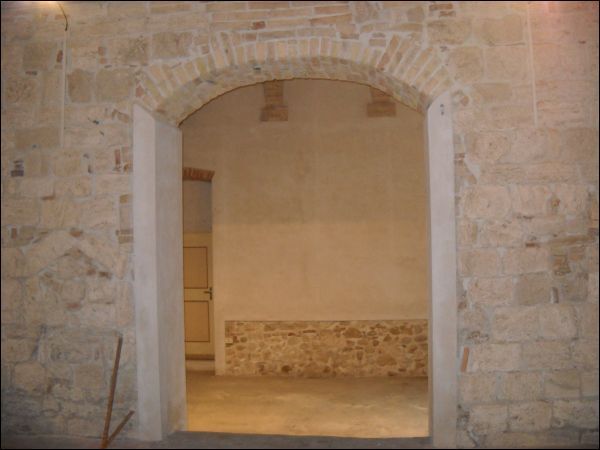 Fondo / negozio in vendita a Ascoli Piceno, Centro Storico