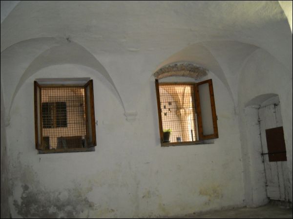 Fondo / negozio in vendita a Ascoli Piceno, Centro Storico