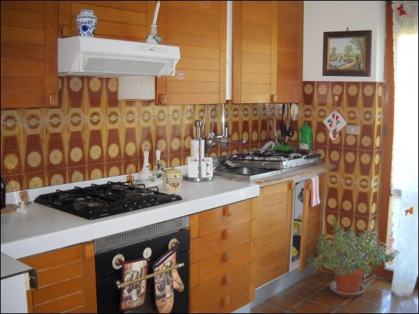 Appartamento in vendita a Folignano