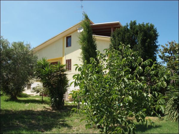 Villa in vendita a Spinetoli, residenziale