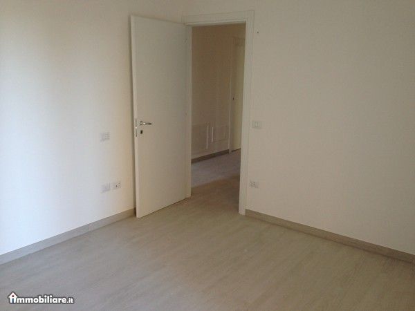 Appartamento in vendita a Alba Adriatica, Centrale