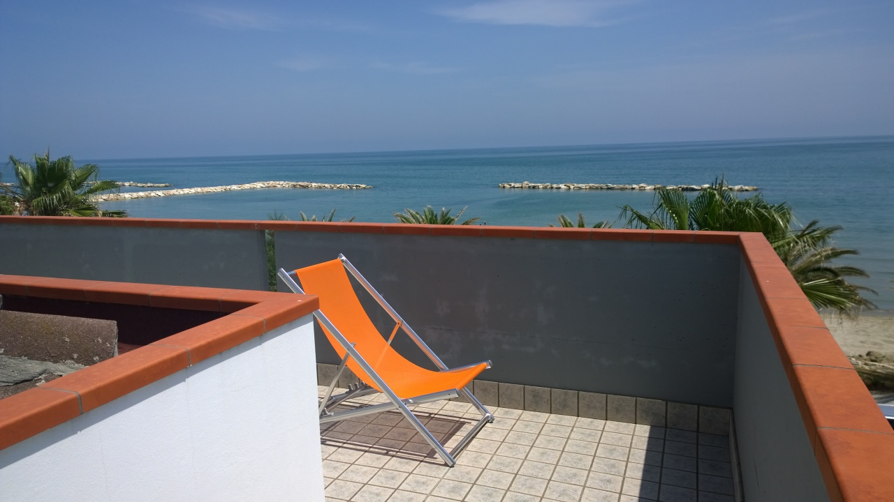 Appartamento in vendita a Martinsicuro, Zona Mare