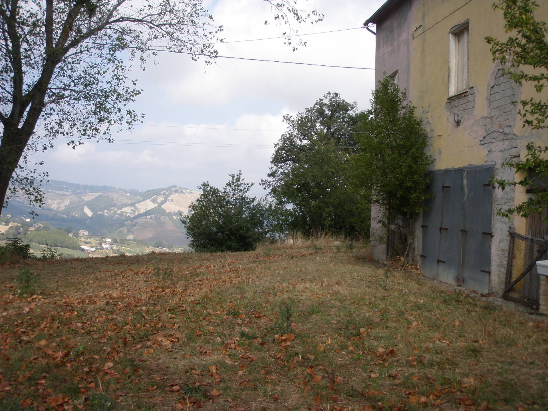 Casa indipendente in vendita a Rotella, Poggio Canoso
