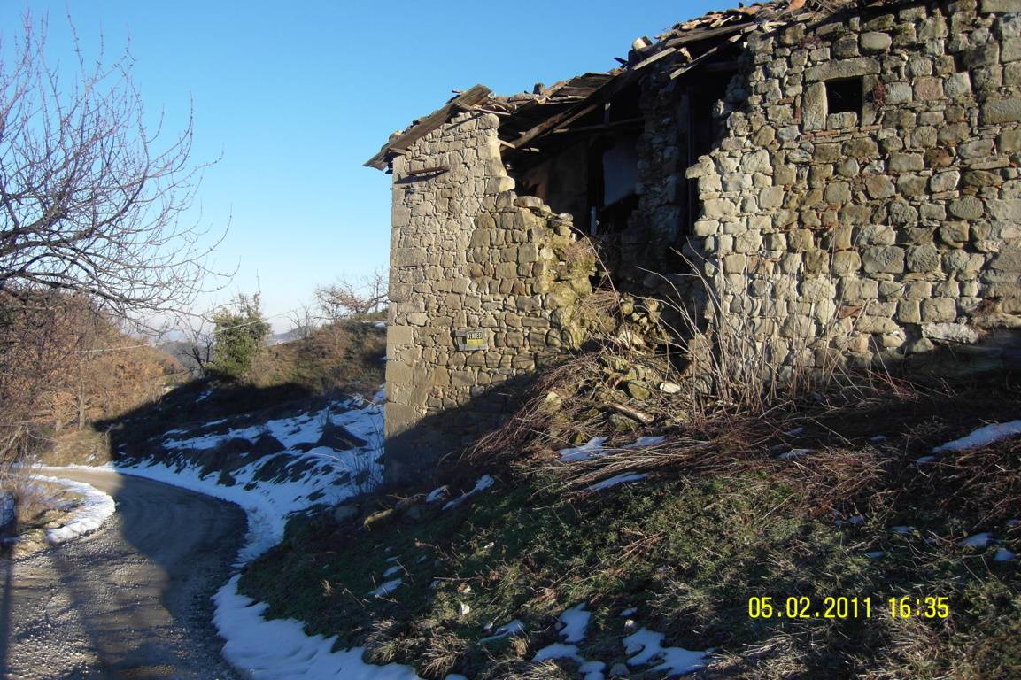 Casa colonica in vendita a Roccafluvione