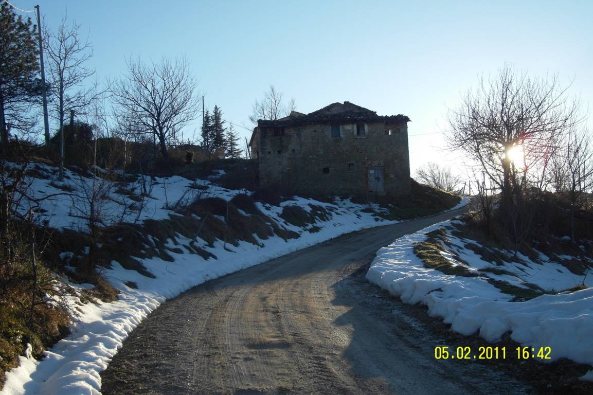 Casa colonica in vendita a Roccafluvione