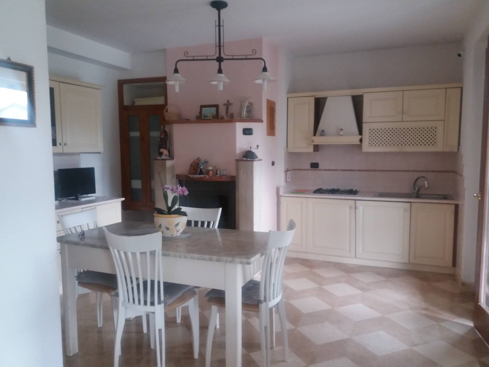 Villa in vendita a Ascoli Piceno, Monticelli Alto