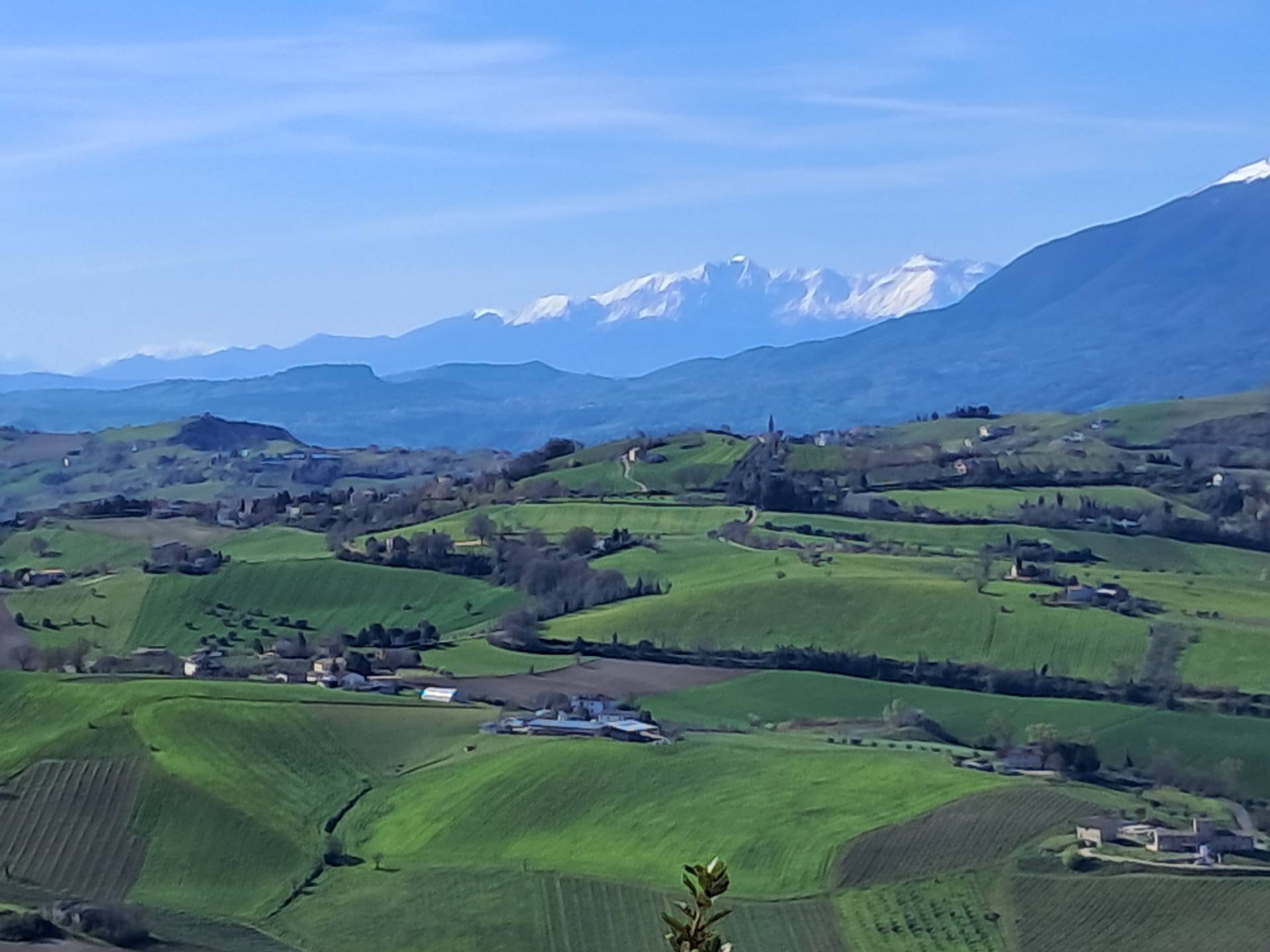 Casa indipendente in vendita a Montedinove