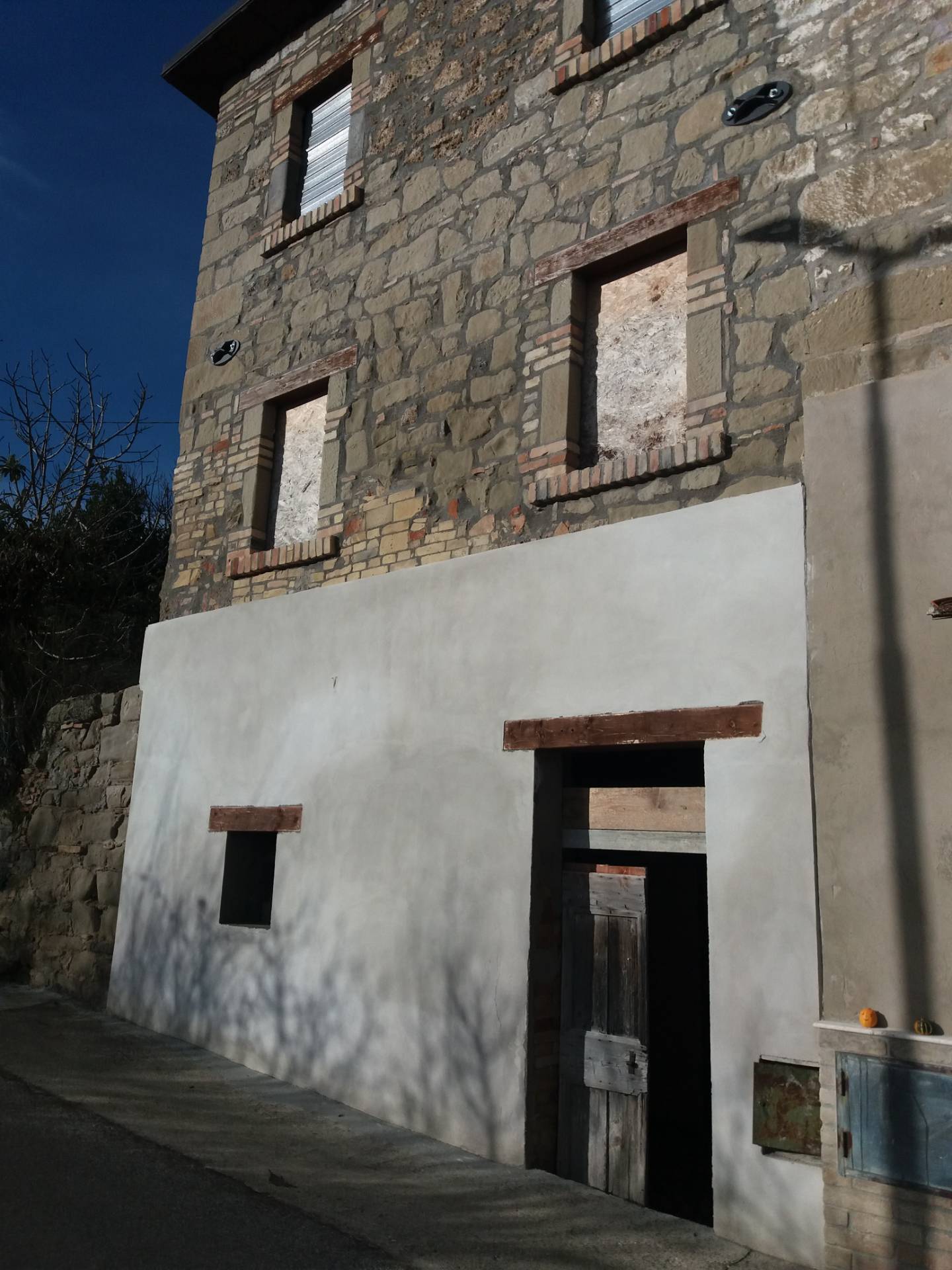 Semindipendente in vendita a Venarotta