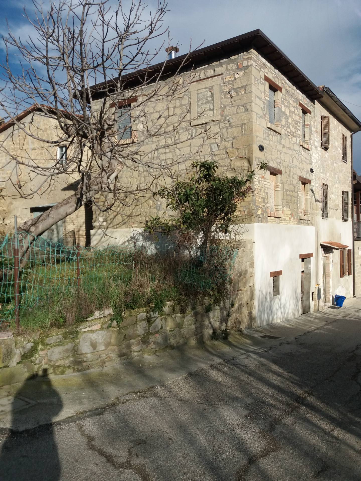 Semindipendente in vendita a Venarotta