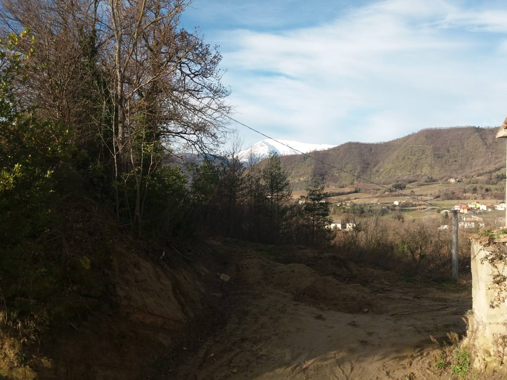 Semindipendente in vendita a Venarotta