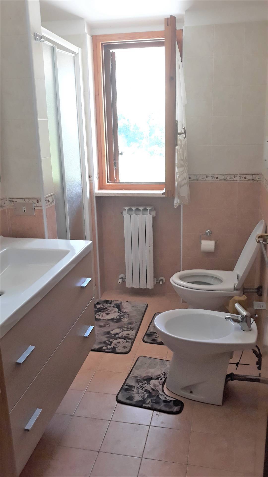 Casa indipendente in vendita a Ascoli Piceno, Zone Collinari
