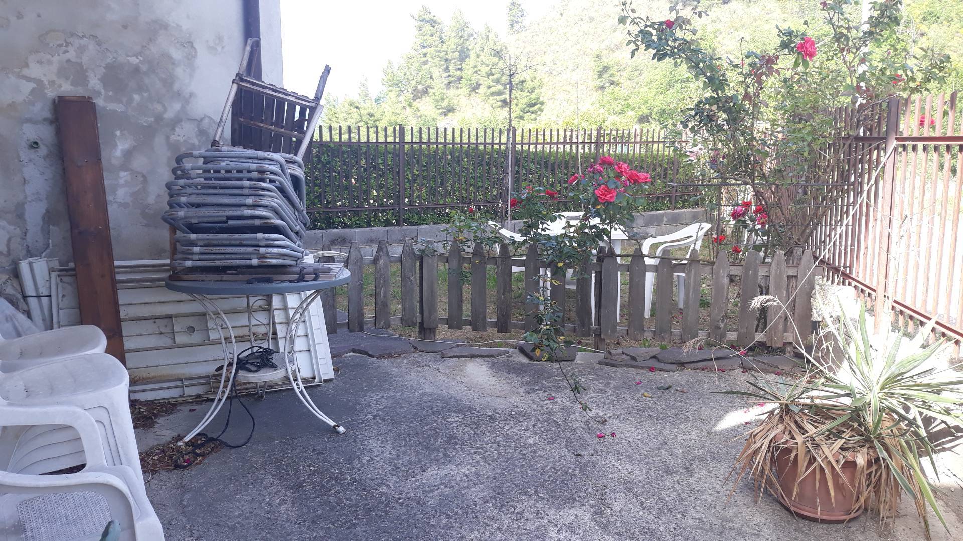 Casa indipendente in vendita a Ascoli Piceno, Zone Collinari