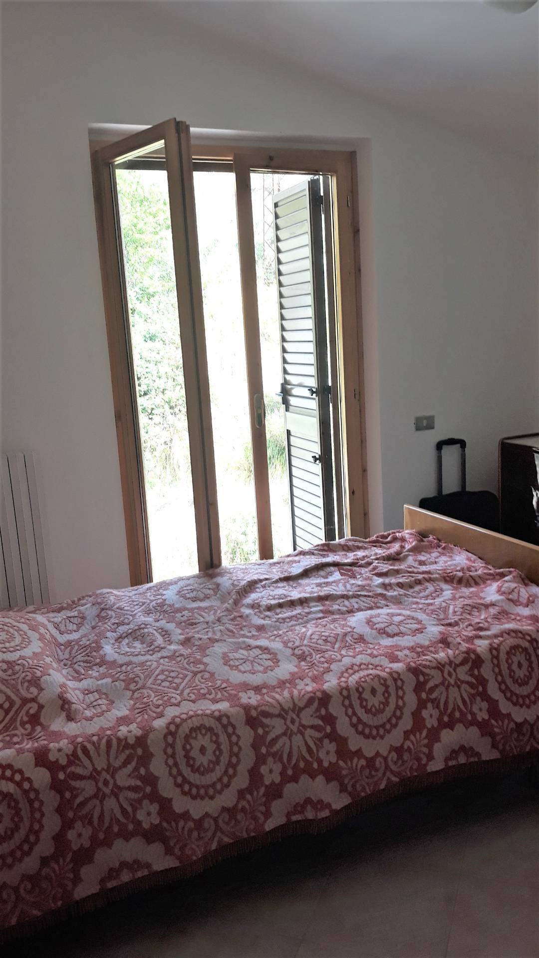 Casa indipendente in vendita a Ascoli Piceno, Zone Collinari