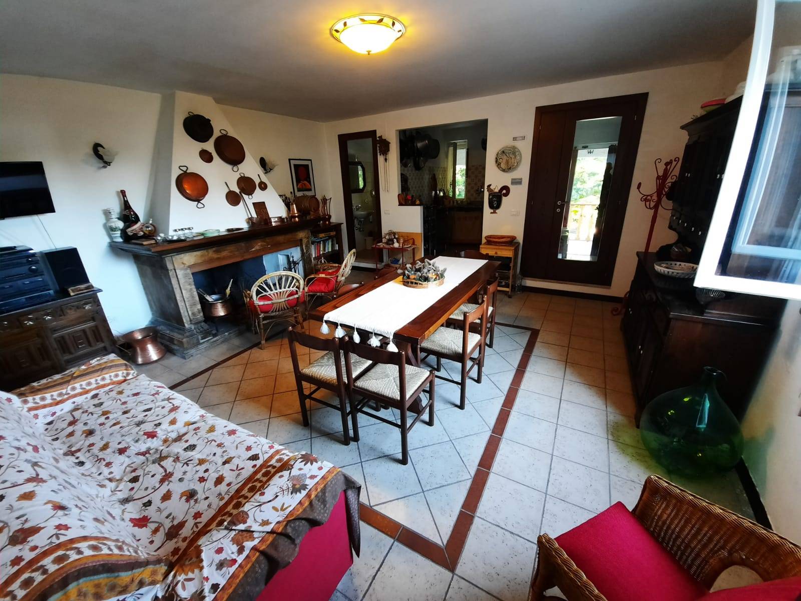 Appartamento in vendita a Valle Castellana, San Giacomo