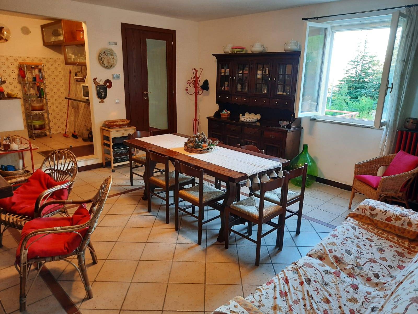 Appartamento in vendita a Valle Castellana, San Giacomo