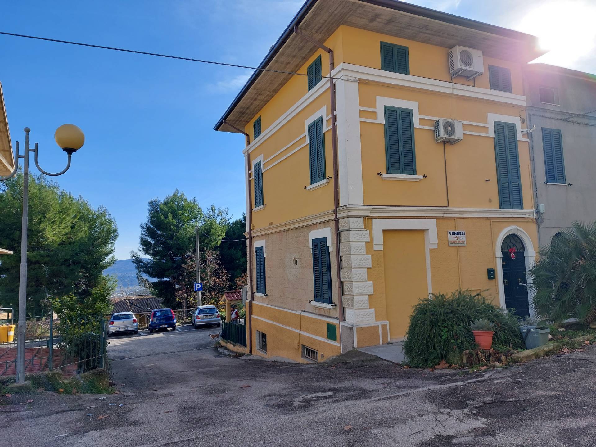 Casa indipendente in vendita a Colli del Tronto, Colli alta