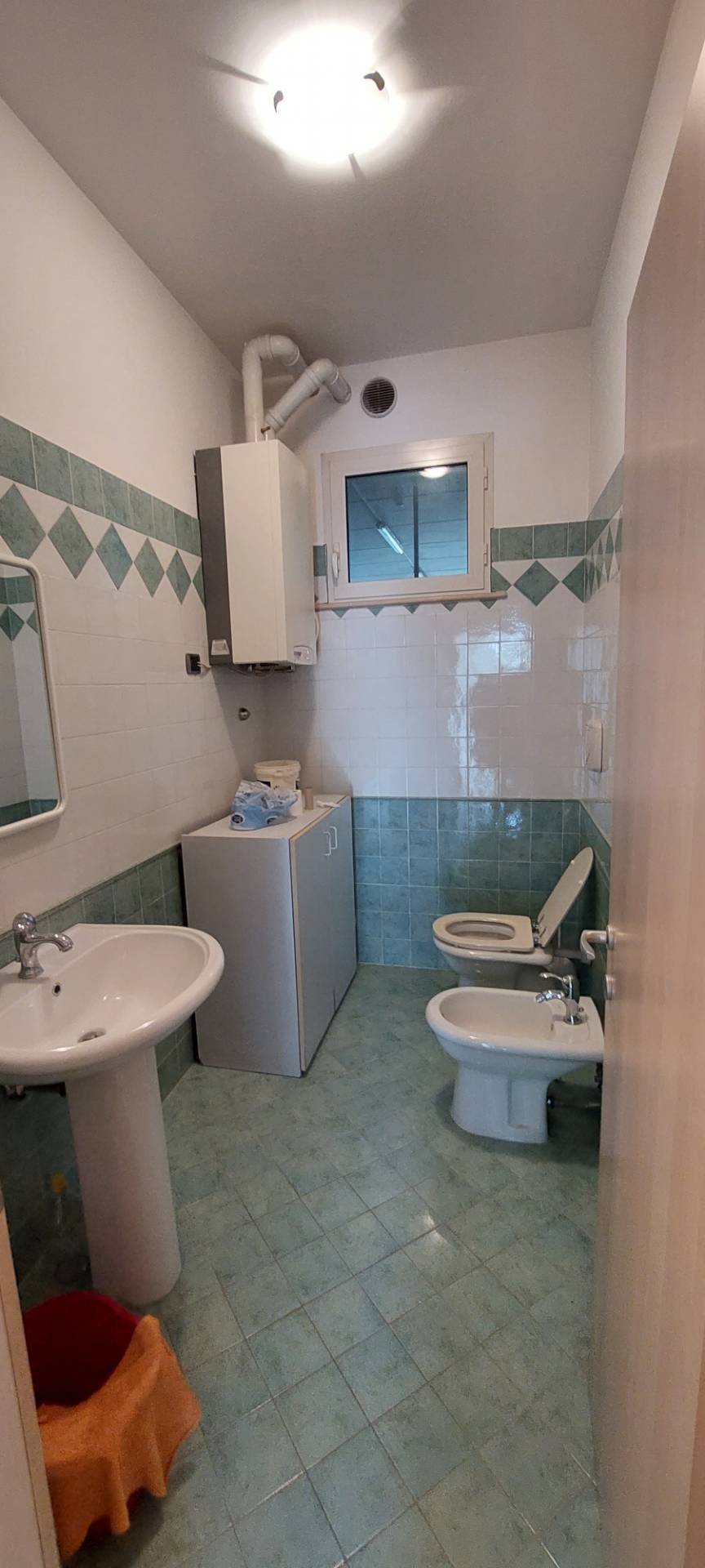 Capannone in vendita a Ascoli Piceno, Lu Battente