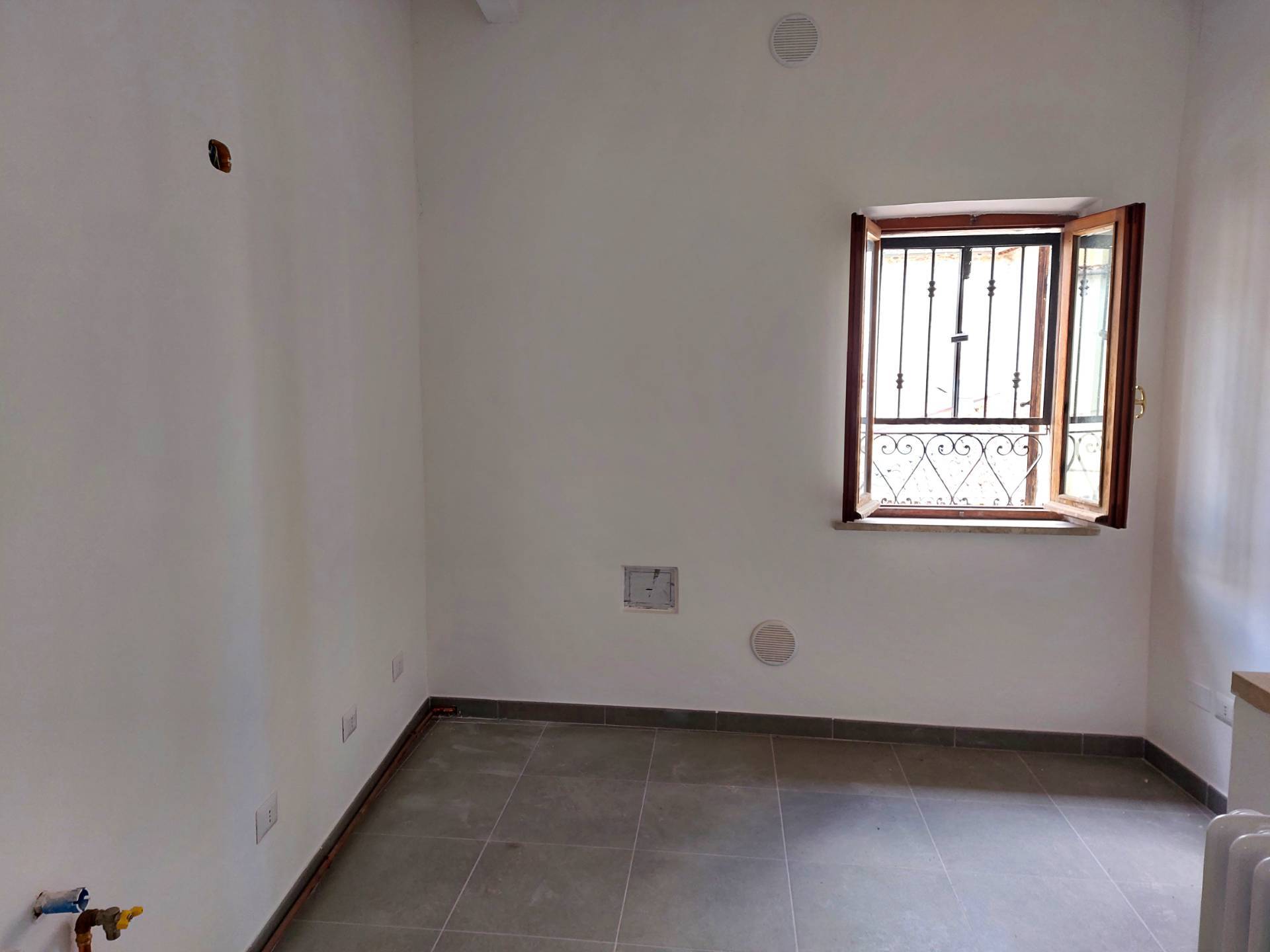 Appartamento in vendita a Ascoli Piceno, Centro Storico