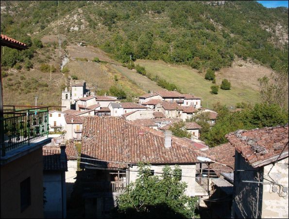Casa indipendente in vendita a Acquasanta Terme, Pito