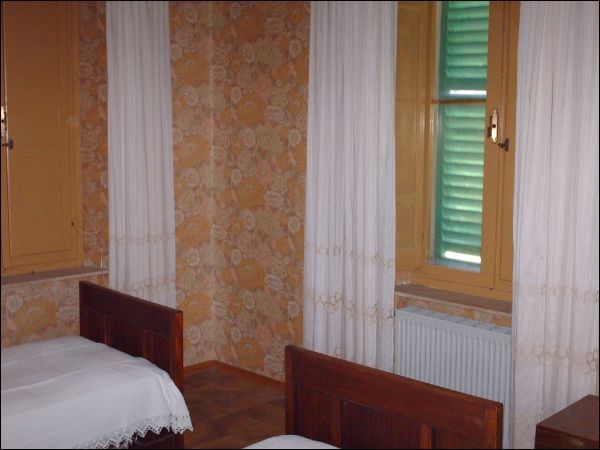 Casa colonica in vendita a Venarotta