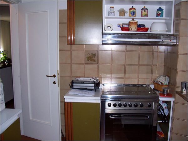 Casa indipendente in vendita a Ascoli Piceno, Monticelli