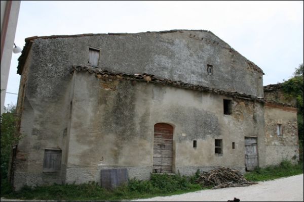 Casa colonica in vendita a Comunanza