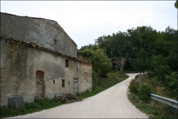 Casa colonica in vendita a Comunanza