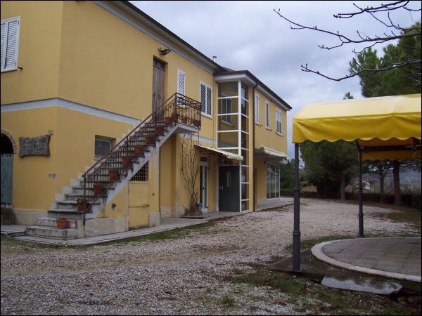 Villa in vendita a Castignano, Ripaberarda