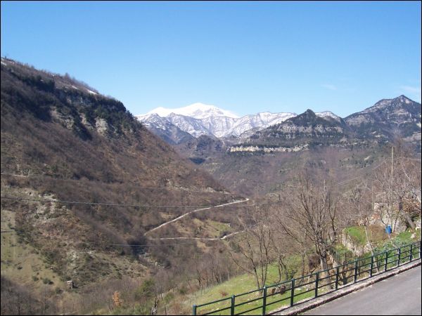 Casa indipendente in vendita a Acquasanta Terme