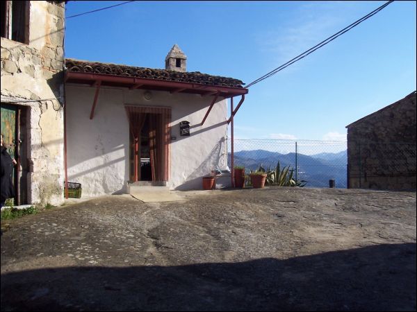 Semindipendente in vendita a Venarotta