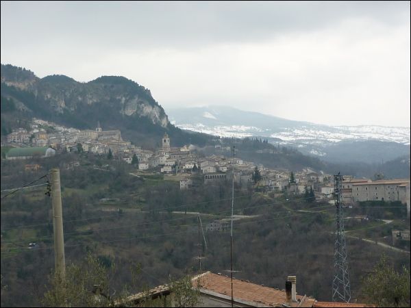 Semindipendente in vendita a Caramanico Terme
