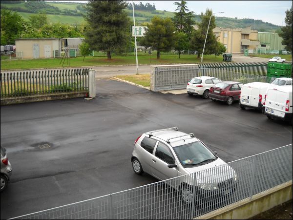 Ufficio in vendita a Ascoli Piceno, Campolungo