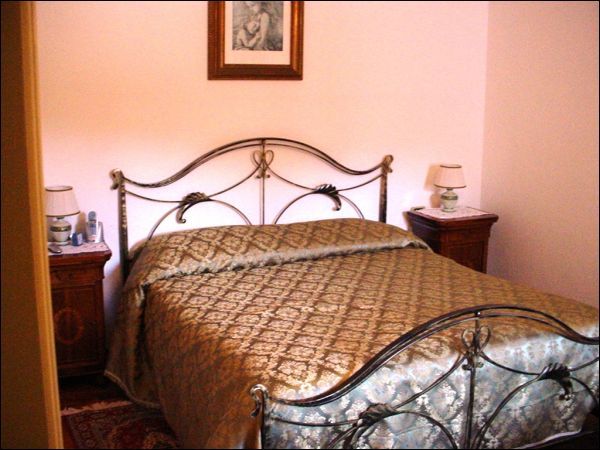 Villa in vendita a Montemonaco