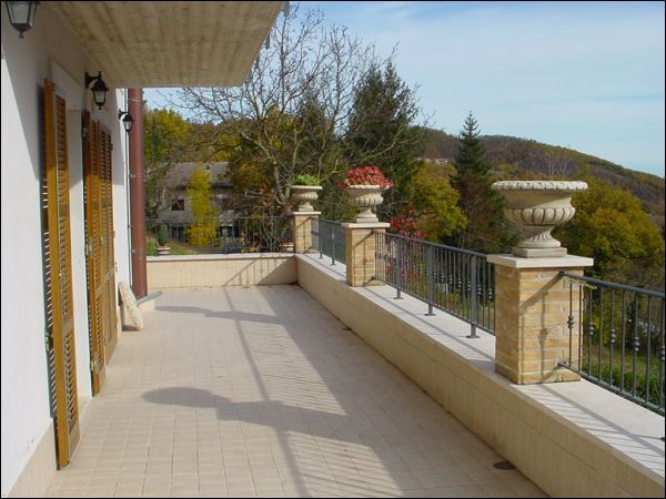 Villa in vendita a Montemonaco