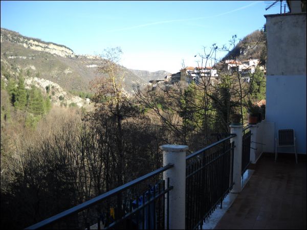 Casa indipendente in vendita a Acquasanta Terme