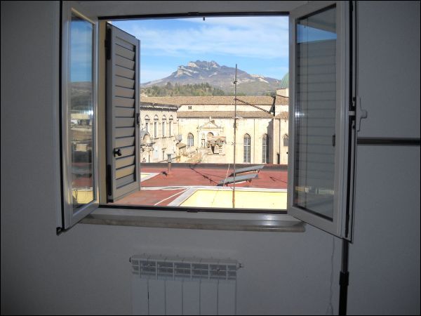 Appartamento in affitto a Ascoli Piceno, Centro Storico